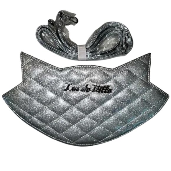 Lux de Ville Meowser Silver Sparkle Sash Bag - Picture 1 of 14